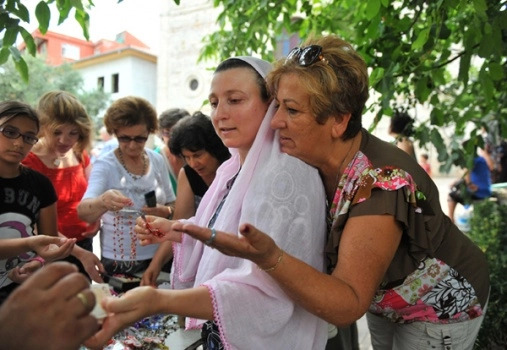 Atalarının doğduğu topraklarda dua ettiler