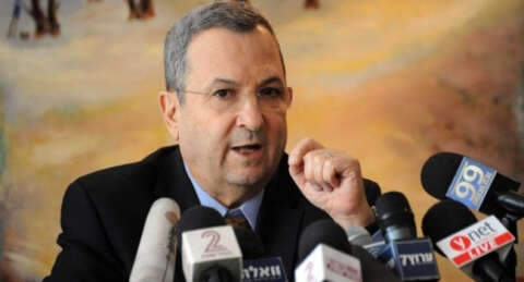 Ehud Barak siyaseti bırakıyor