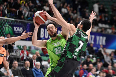 TOFAŞ Darüşşafaka Lassa'ya 90-83 yenildi