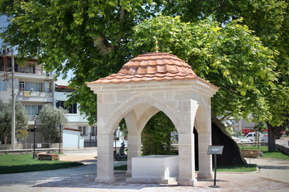 Osmanlı'nın ilk müderrisinin mezarının yeri tescillendi
