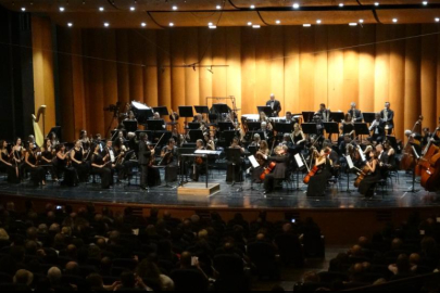 Bursa, muhteşem bir konserle senfoni sezonuna “merhaba” dedi