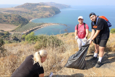 İnsanların duyarsızlığı can sıkıcı; Kapanca Limanı seyir tepesi çöplüğe döndü