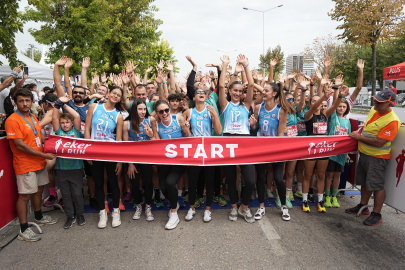 Bursalıların akın ettiği 11. Eker I Run, rekor katılımla gerçekleşti