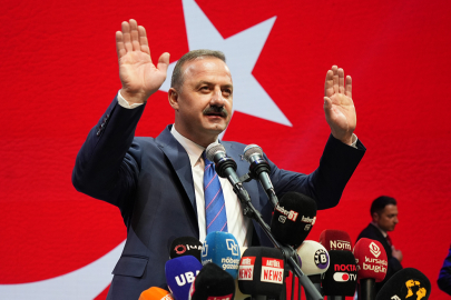 Yavuz Ağıralioğlu, Anahtar Parti’nin tanıtımını gerçekleştirdi