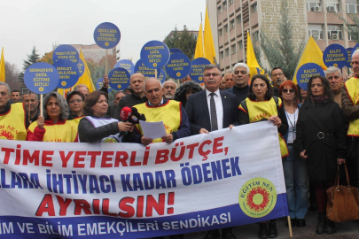 Eğitim Sen'den MEB önünde 'bütçe' protestosu