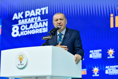 Erdoğan: 'Esad pılını pırtısını toplayıp bir gecede kaçmak zorunda kaldı'