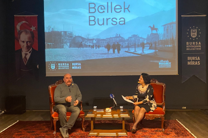 ‘Bursa Bellek- Kent Söyleşileri’nin ilk konuğu Ezel Akay oldu